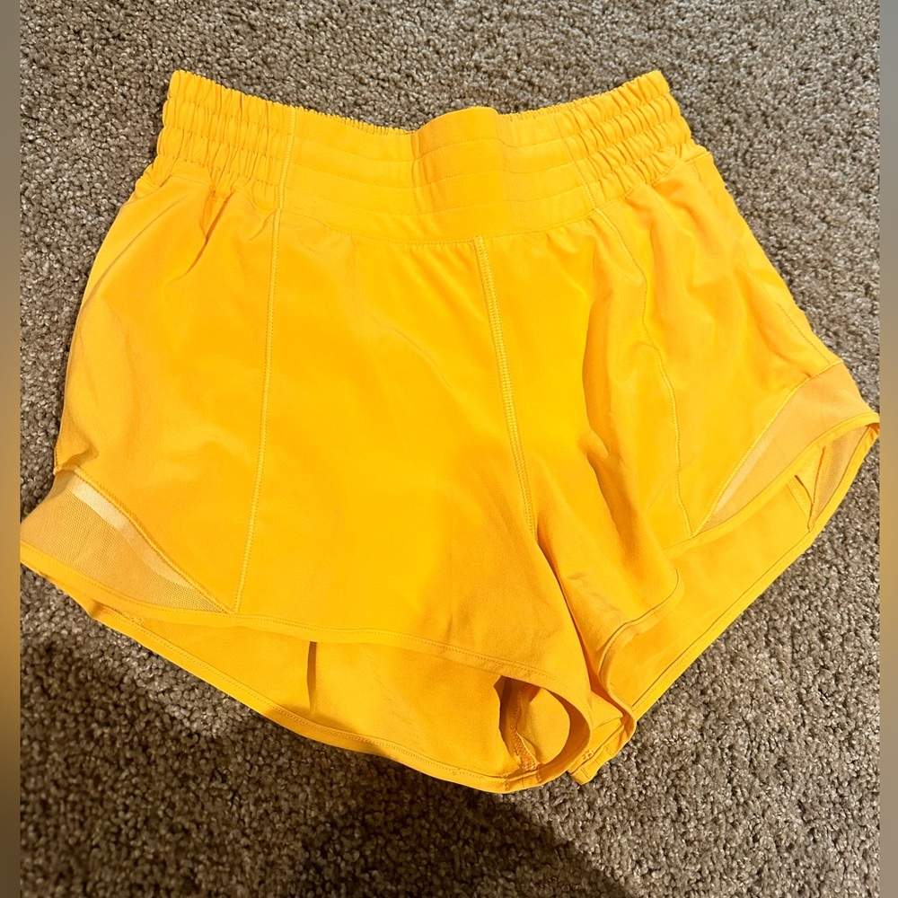 Lululemon hotty hot shorts